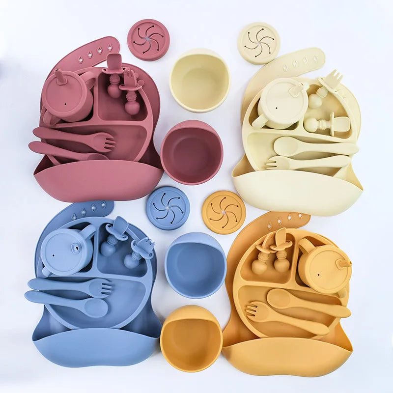 Set Repas Silicone Bébé – Bol Ventouse, Assiette, Cuillère & Paille Sans BPA